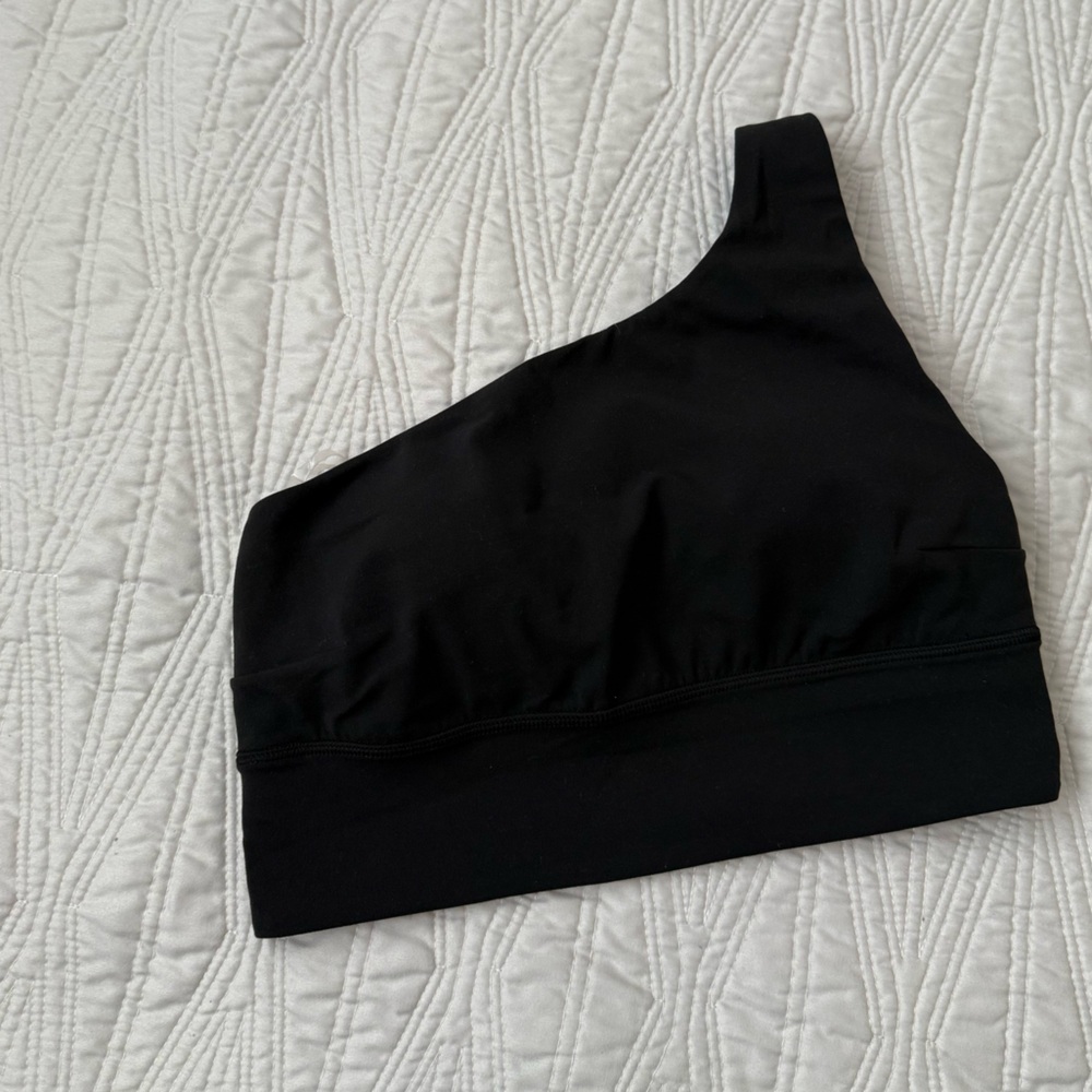 Lululemon Asymmetrical Top Bra. New without tags!